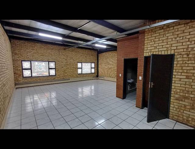 INDUSTRIAL PROPERTY TO RENT IN HENNOPSPARK